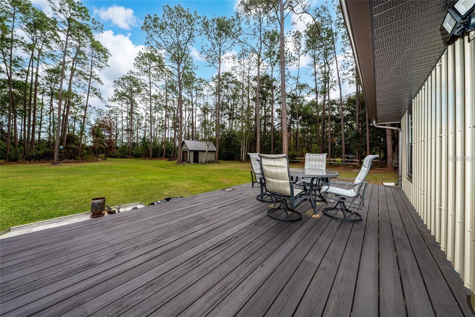 875 Eden Dr Property Photo 34