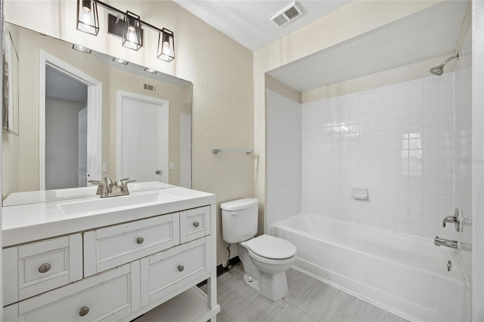 4532 Commander Dr #2132 Property Photo 16