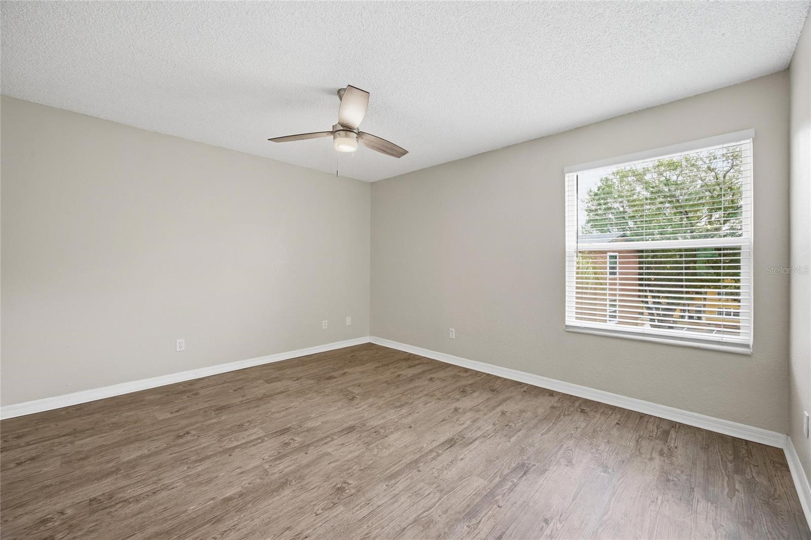 4532 Commander Dr #2132 Property Photo 17