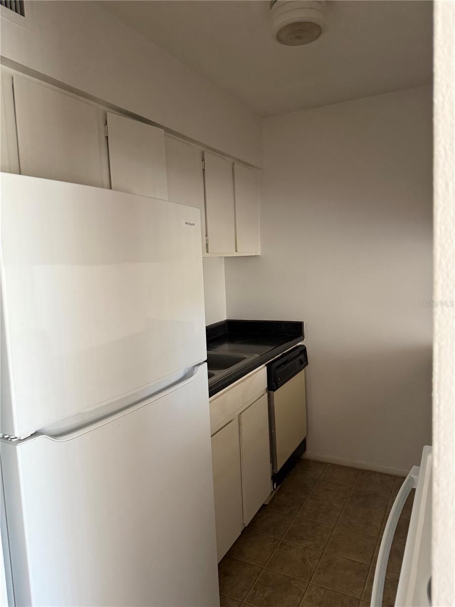 5317 Curry Ford Rd #103 Property Photo 7