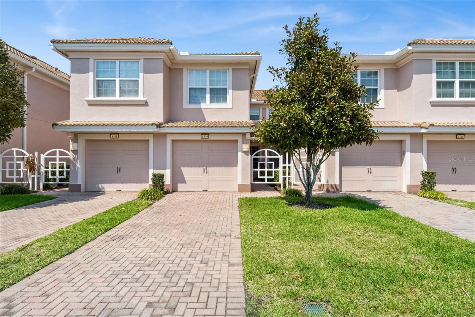 8349 BELLA TIERRA CT