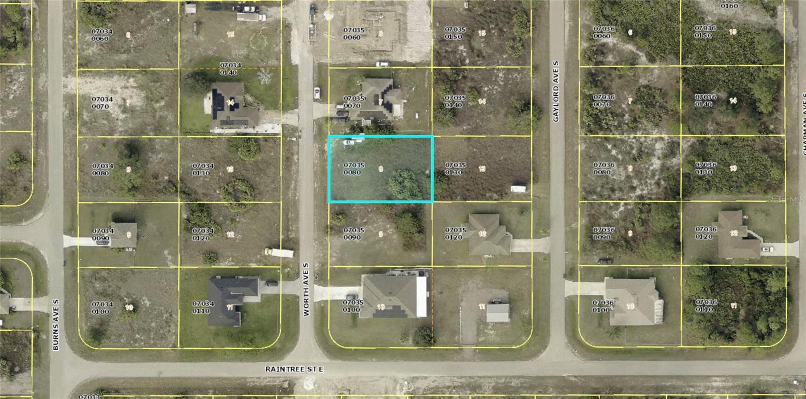 741 Worth Ave Property Photo 1