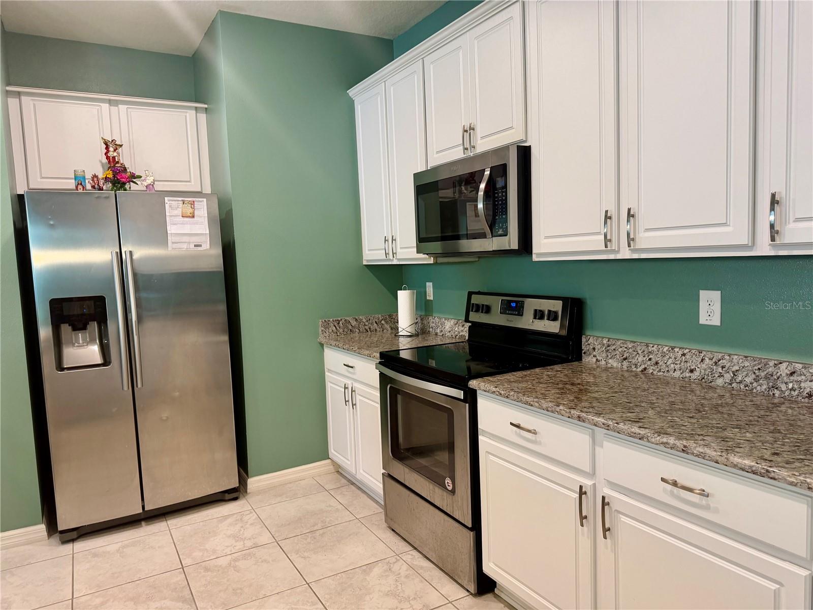 2860 Boating Blvd Property Photo 7