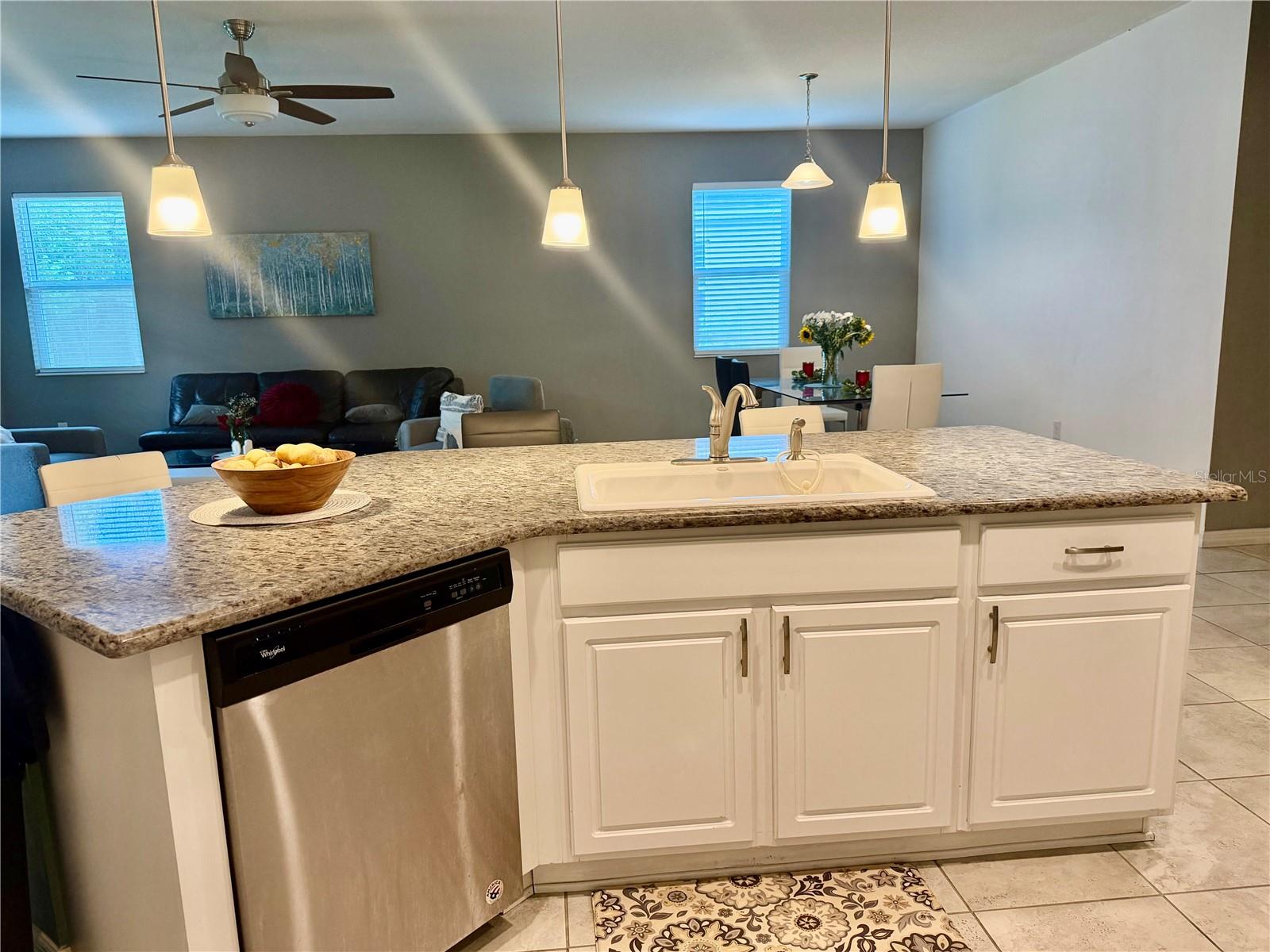2860 Boating Blvd Property Photo 8