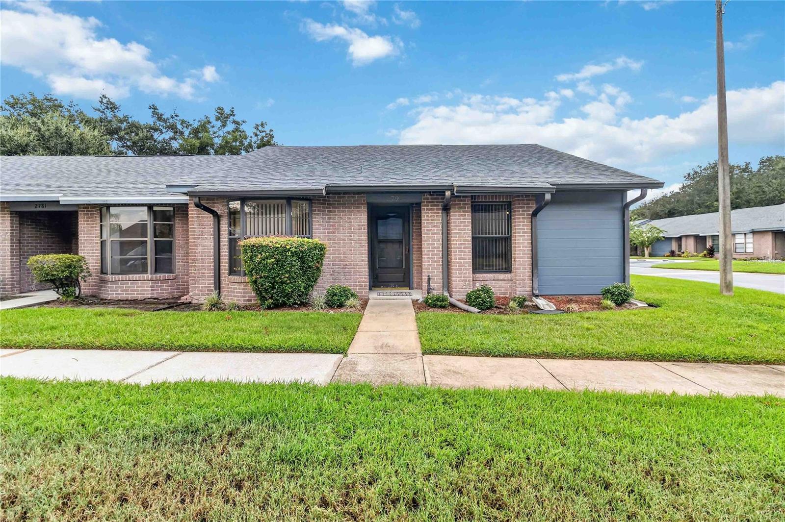 2791 King Oak Cir Property Photo 1