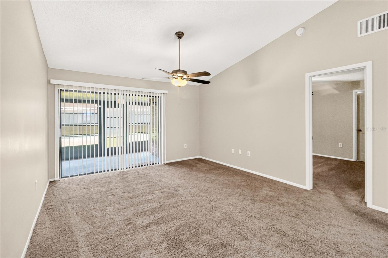 2791 King Oak Cir Property Photo 8