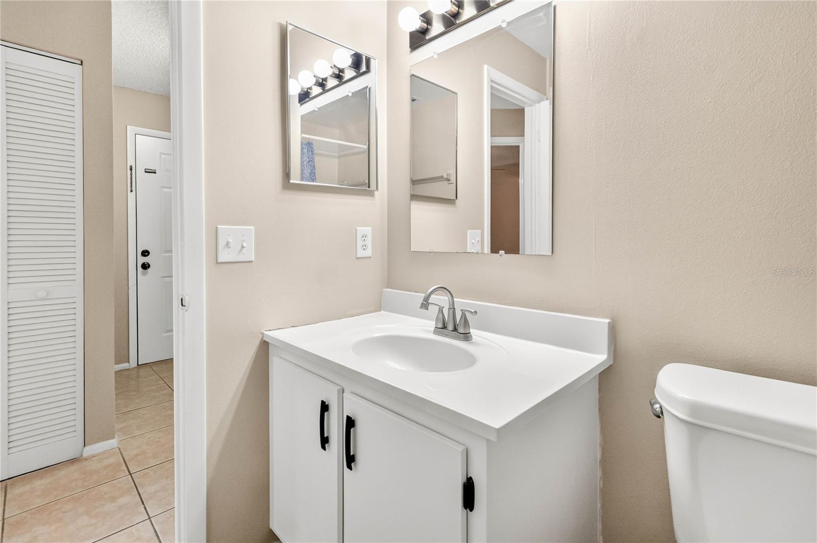 2791 King Oak Cir Property Photo 23