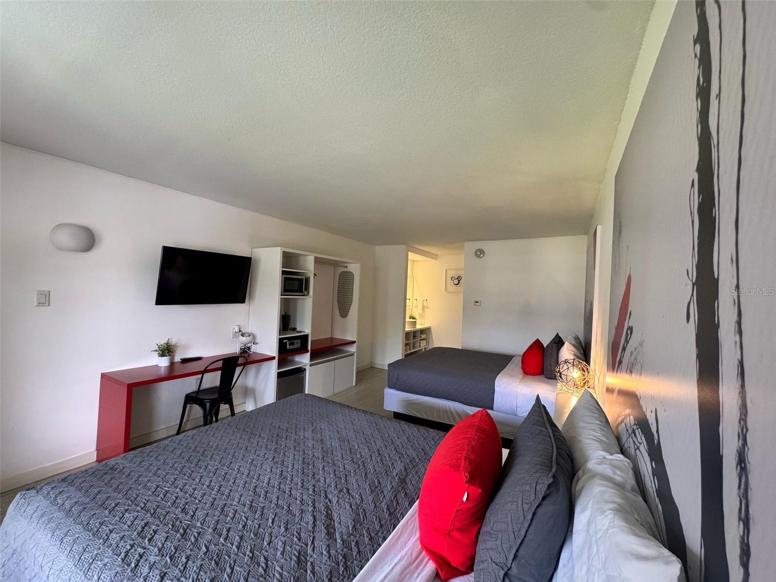 5245 W Irlo Bronson Memorial Hwy #276 Property Photo 7