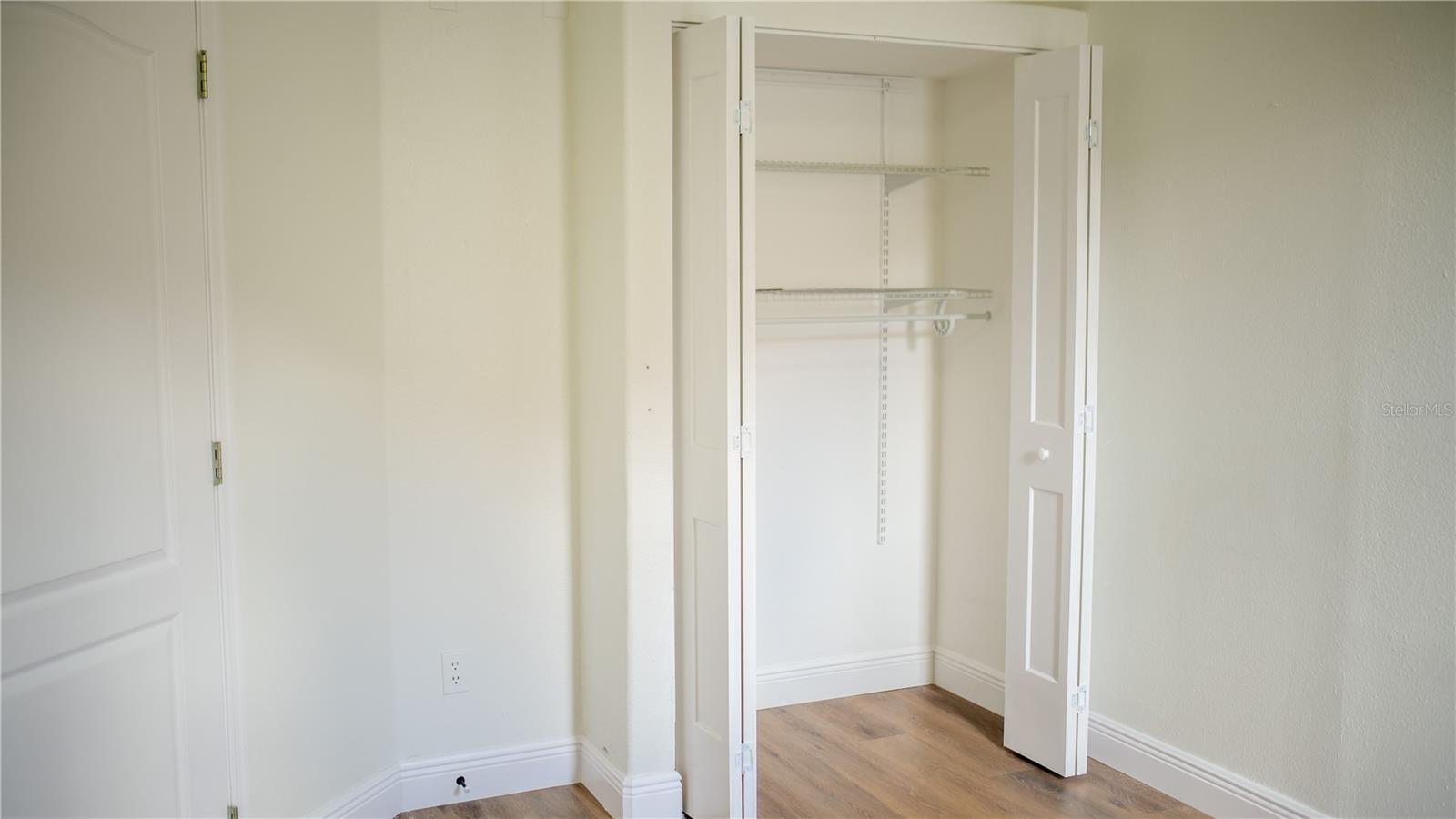 3851 Hunters Isle Dr Property Photo 16