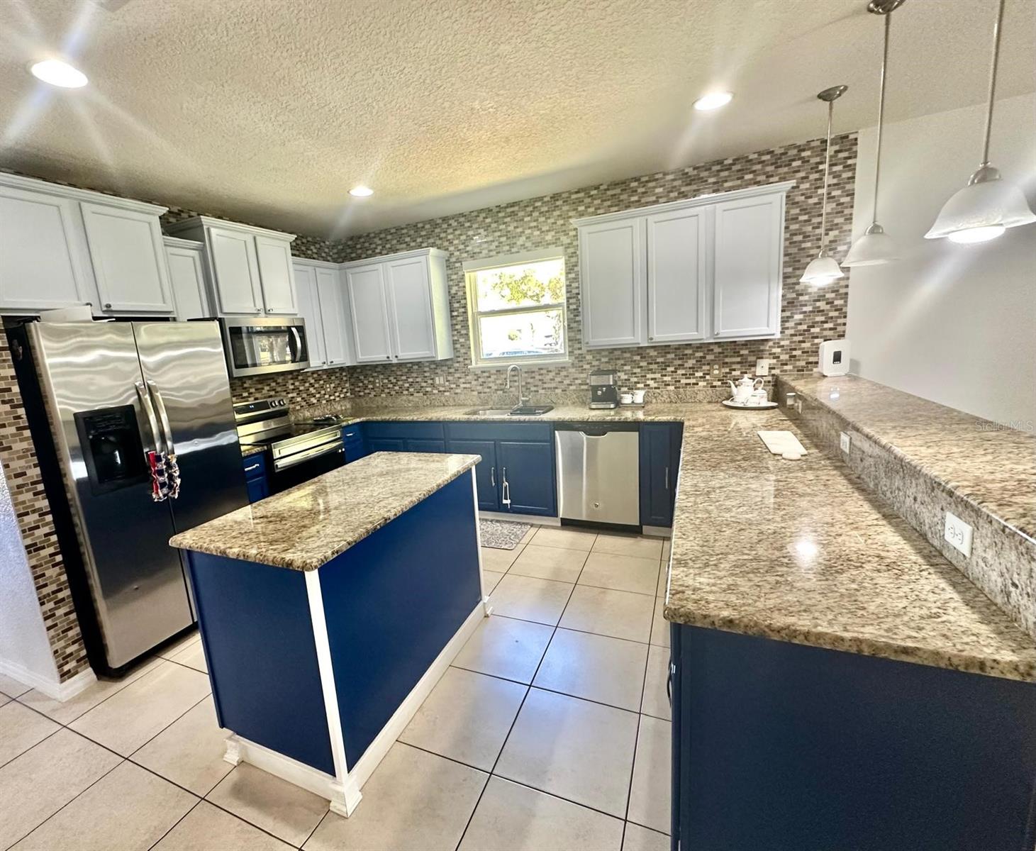 1901 Nations Way Property Photo 2