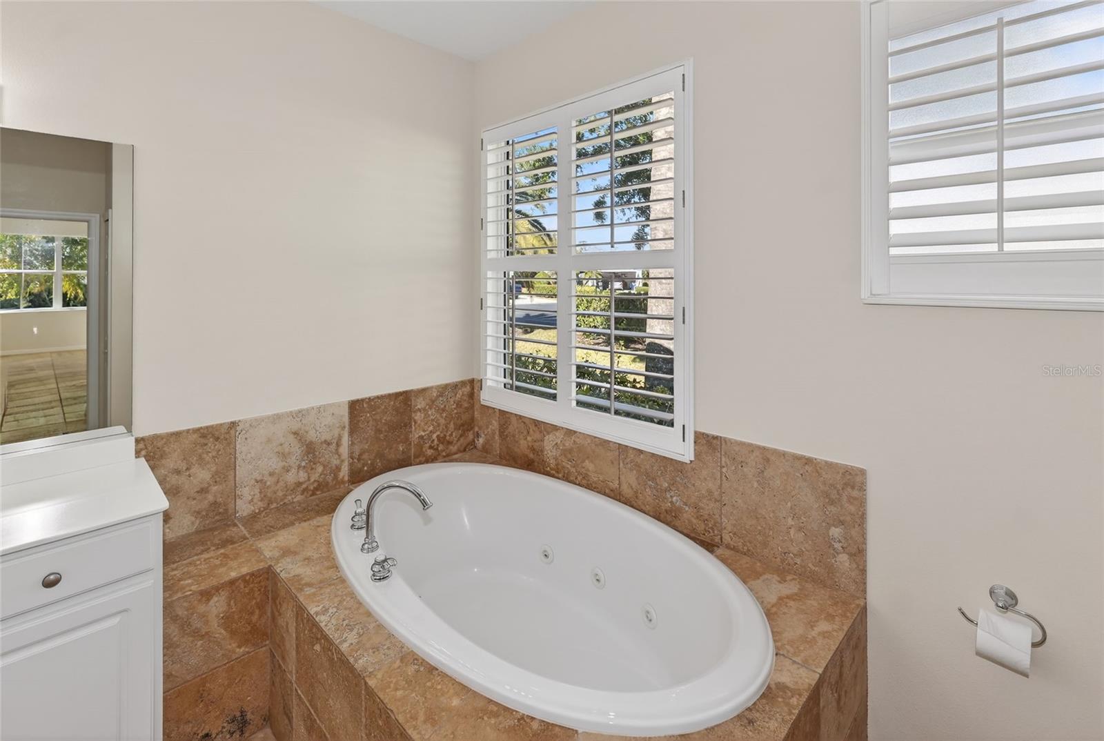 8124 Tabbystone Pl Property Photo 31