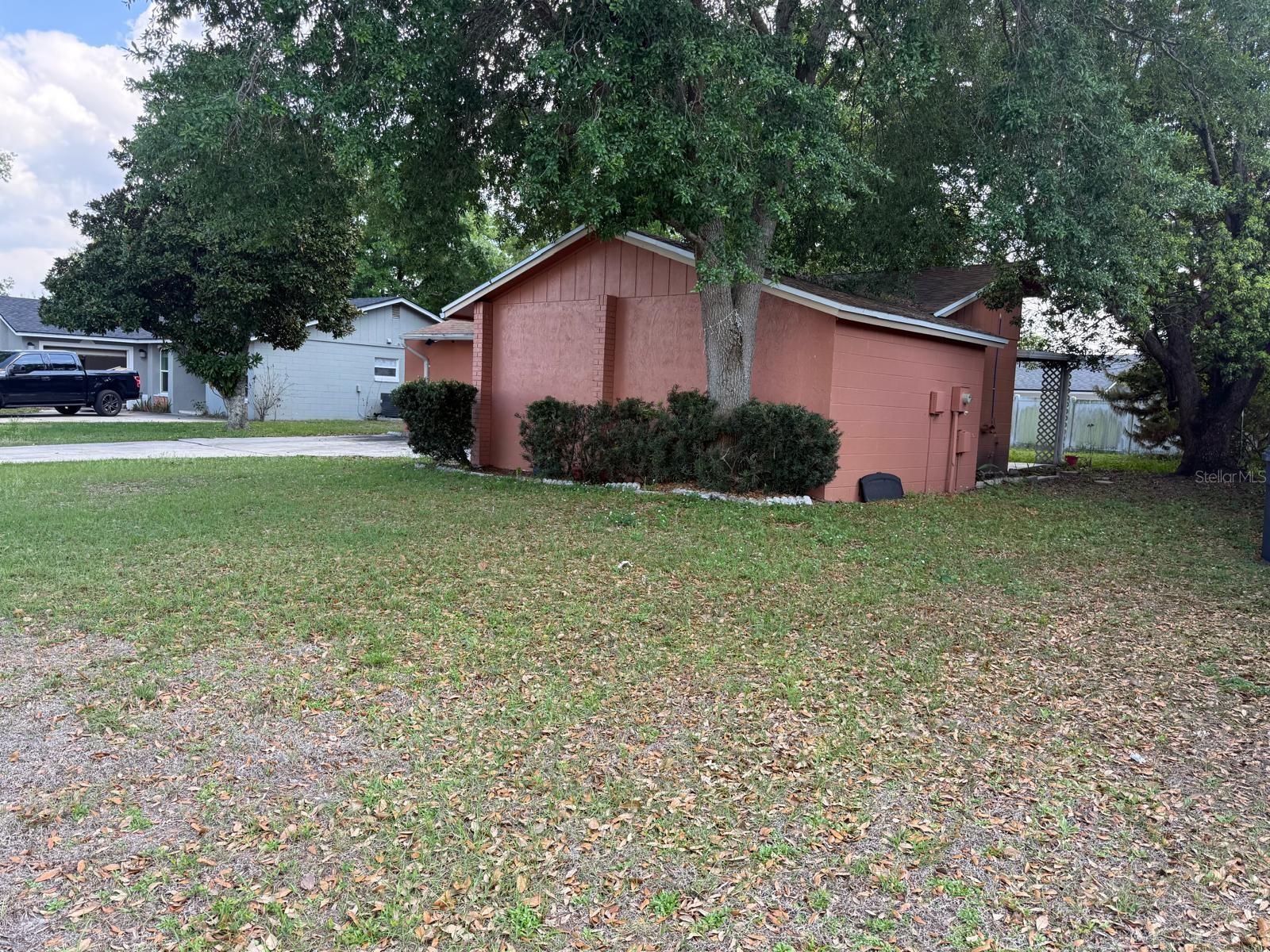 451 Cart Ct Property Photo 4