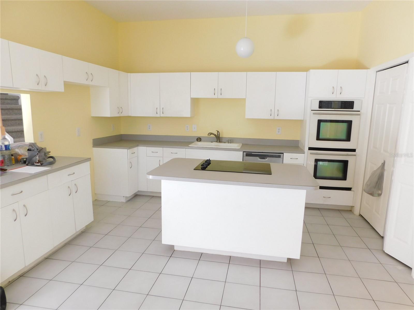 1720 Arabian Ln Property Photo 12