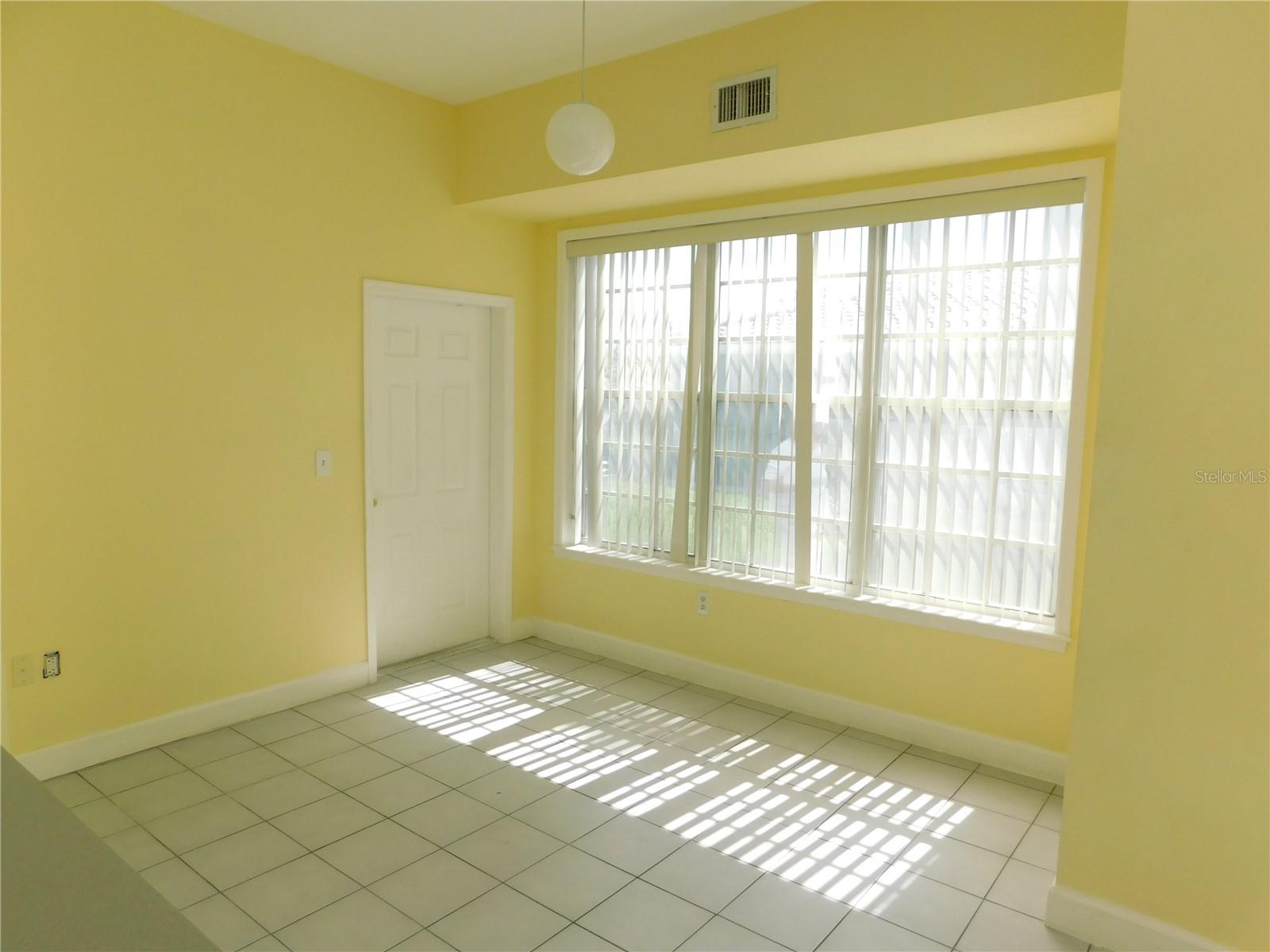 1720 Arabian Ln Property Photo 13