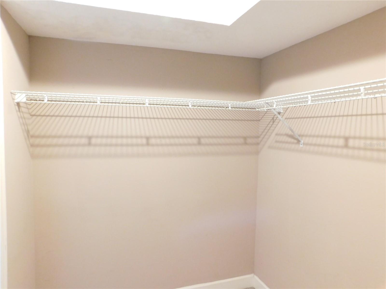 1720 Arabian Ln Property Photo 38