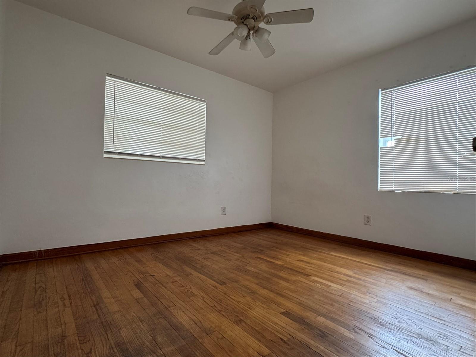 4418 Eli St Property Photo 10
