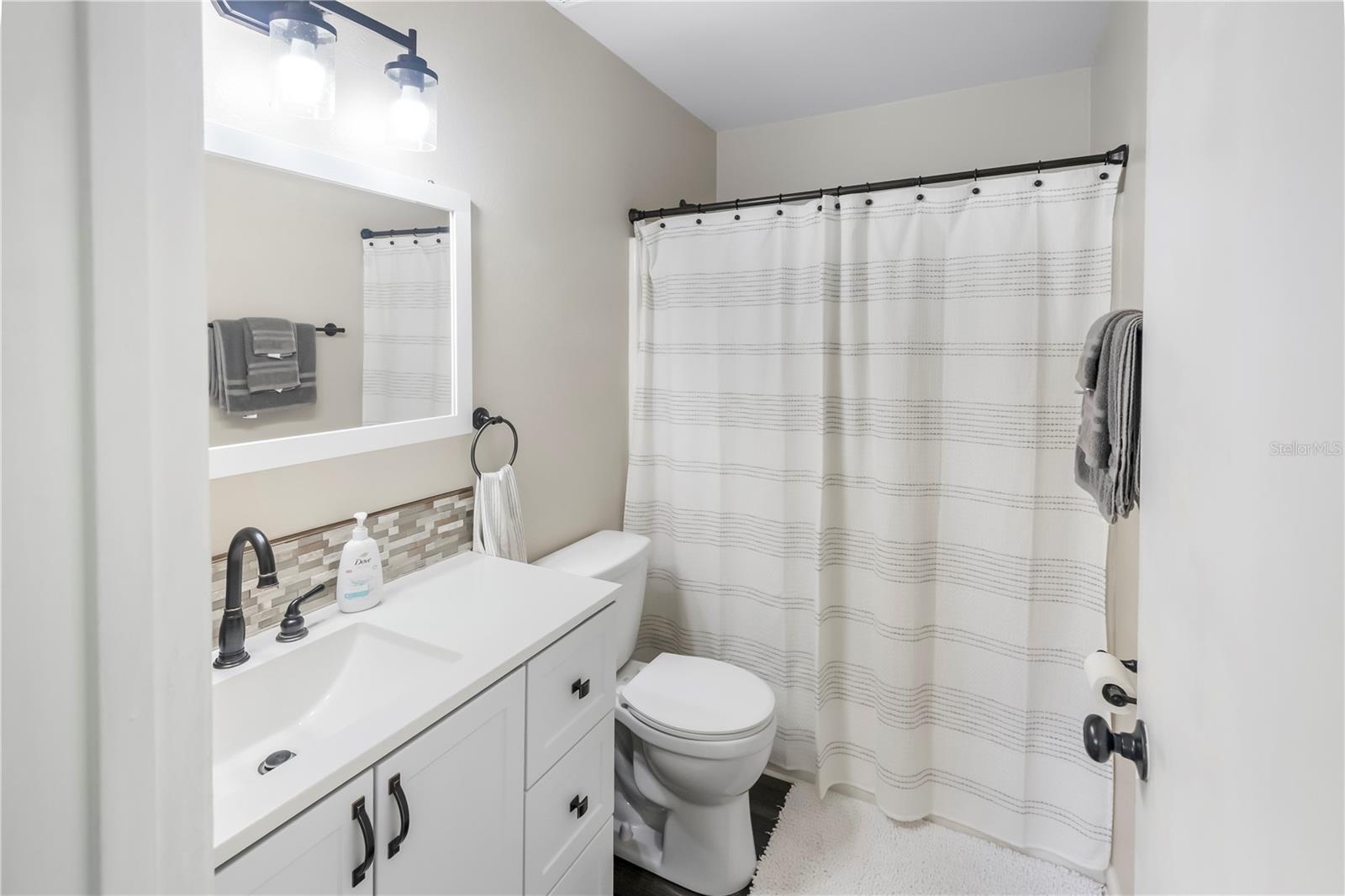321 Orange Blossom Dr Property Photo 14