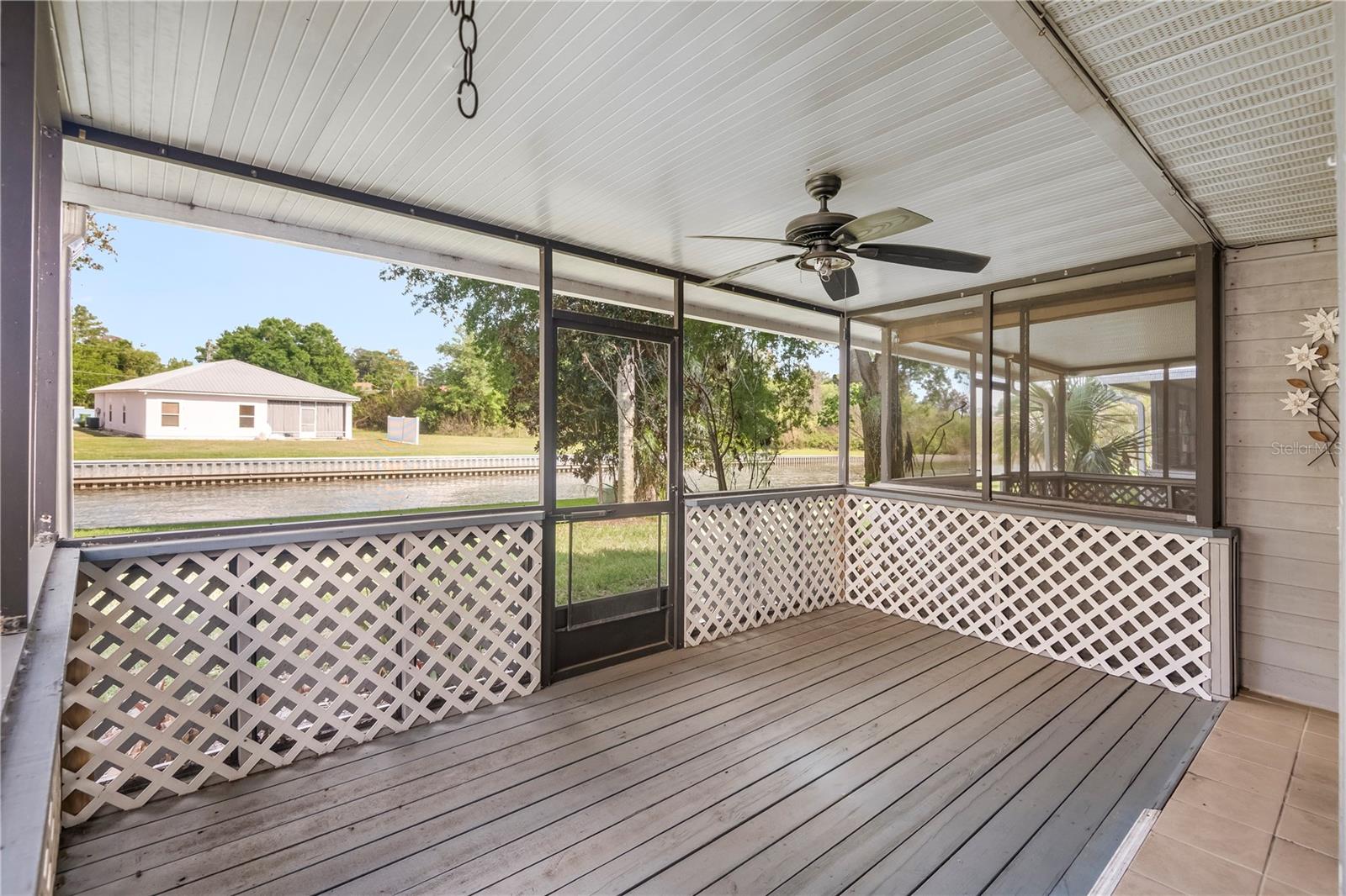 321 Orange Blossom Dr Property Photo 21