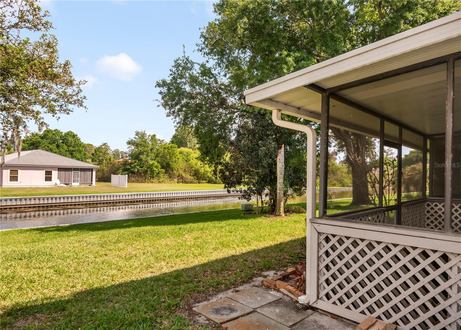 321 Orange Blossom Dr Property Photo 23
