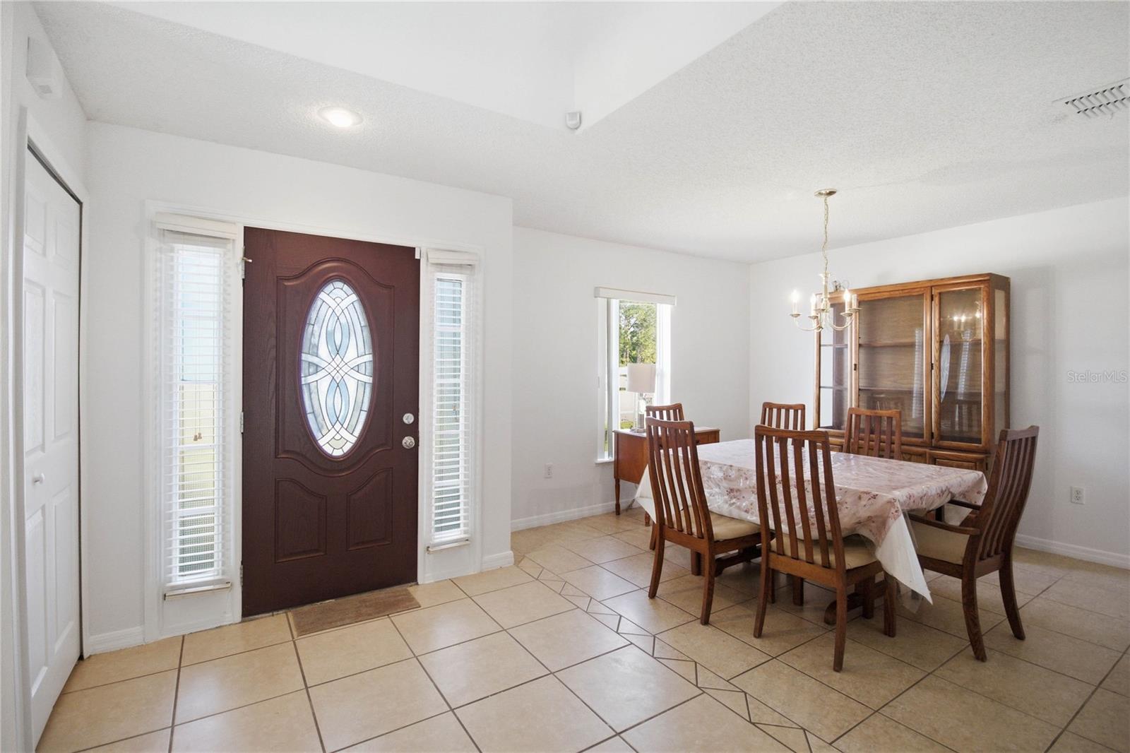 206 Taranto Way Property Photo 6
