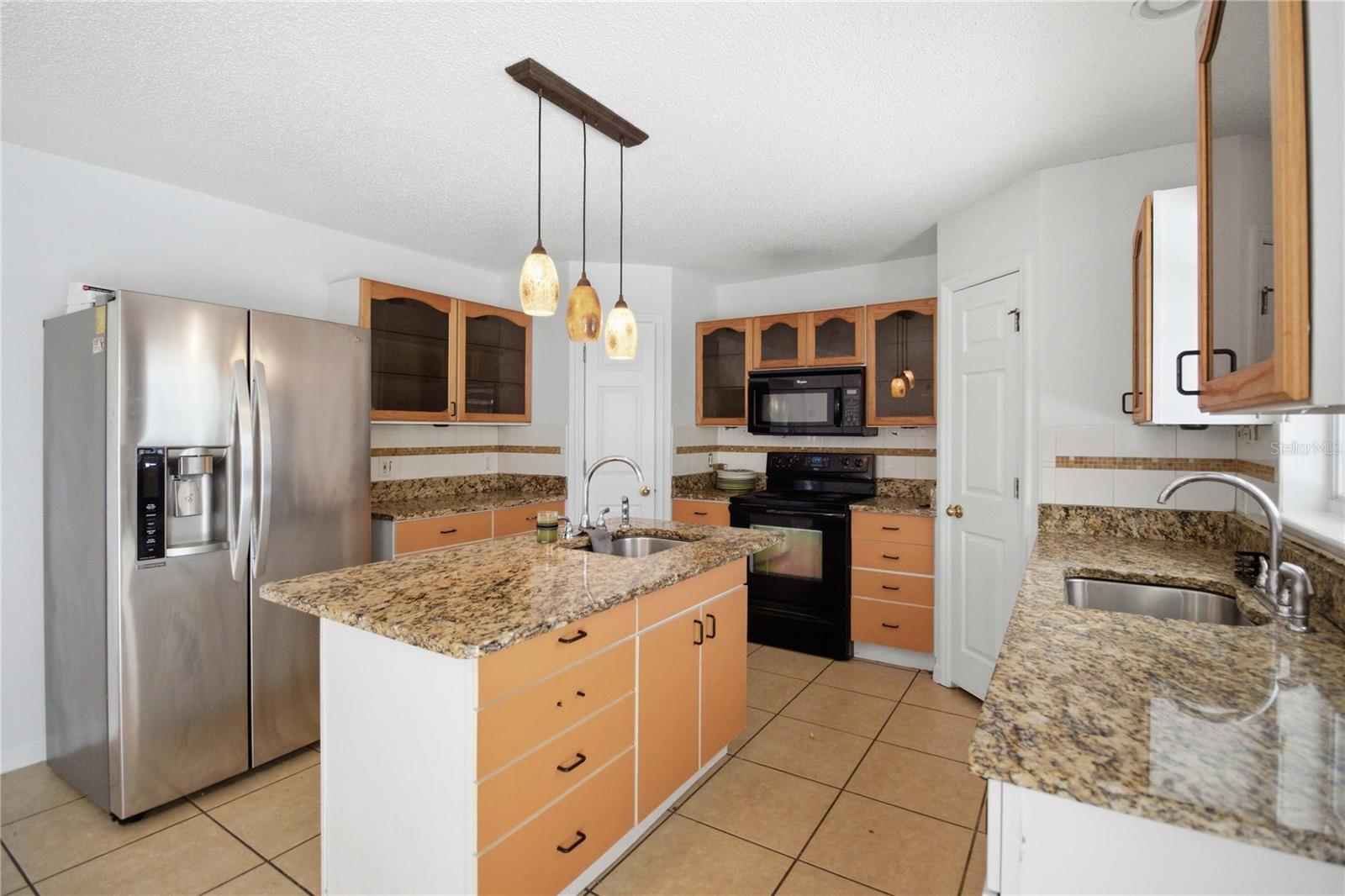 206 Taranto Way Property Photo 14