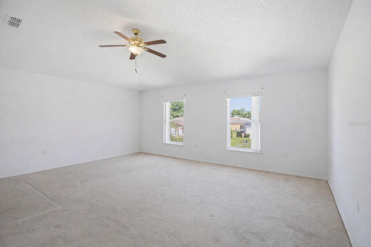 206 Taranto Way Property Photo 23