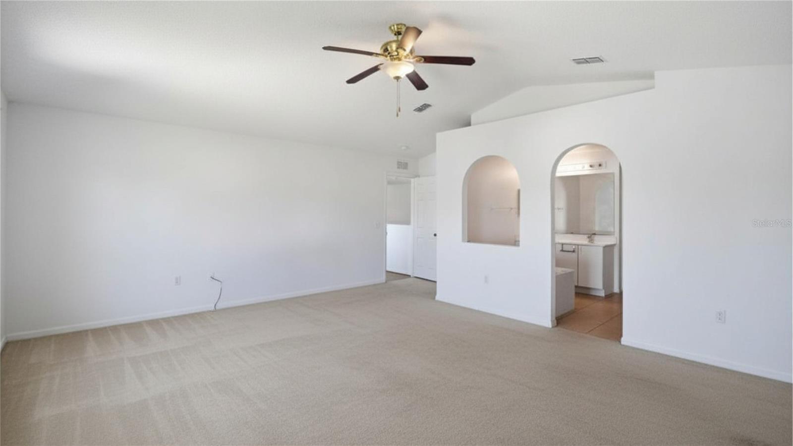 206 Taranto Way Property Photo 24