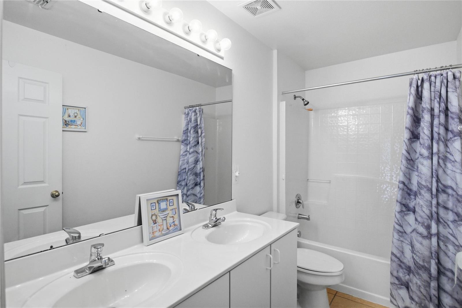 206 Taranto Way Property Photo 35