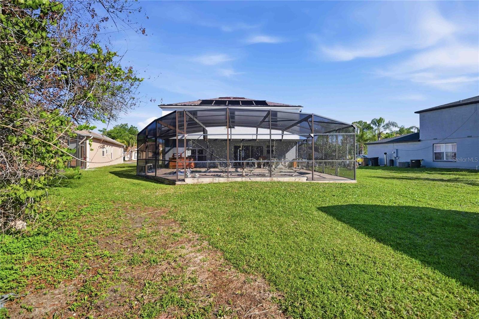 206 Taranto Way Property Photo 41