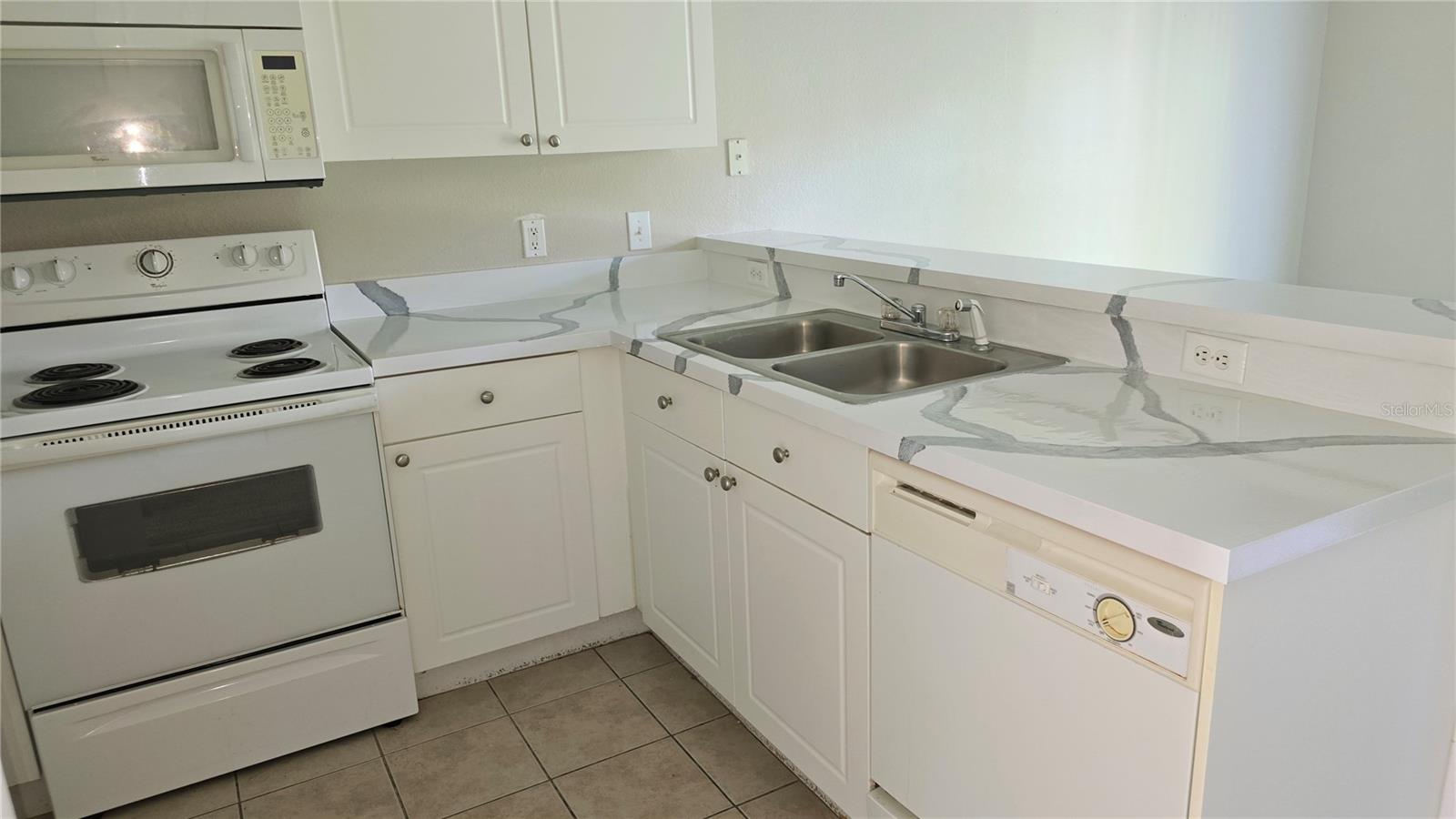 336 Cervantes Dr #336 Property Photo 8
