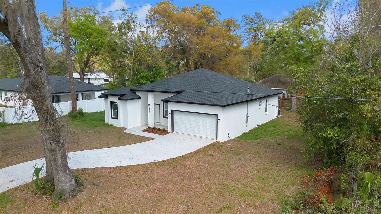 1221 Sw 5th St Property Photo 7