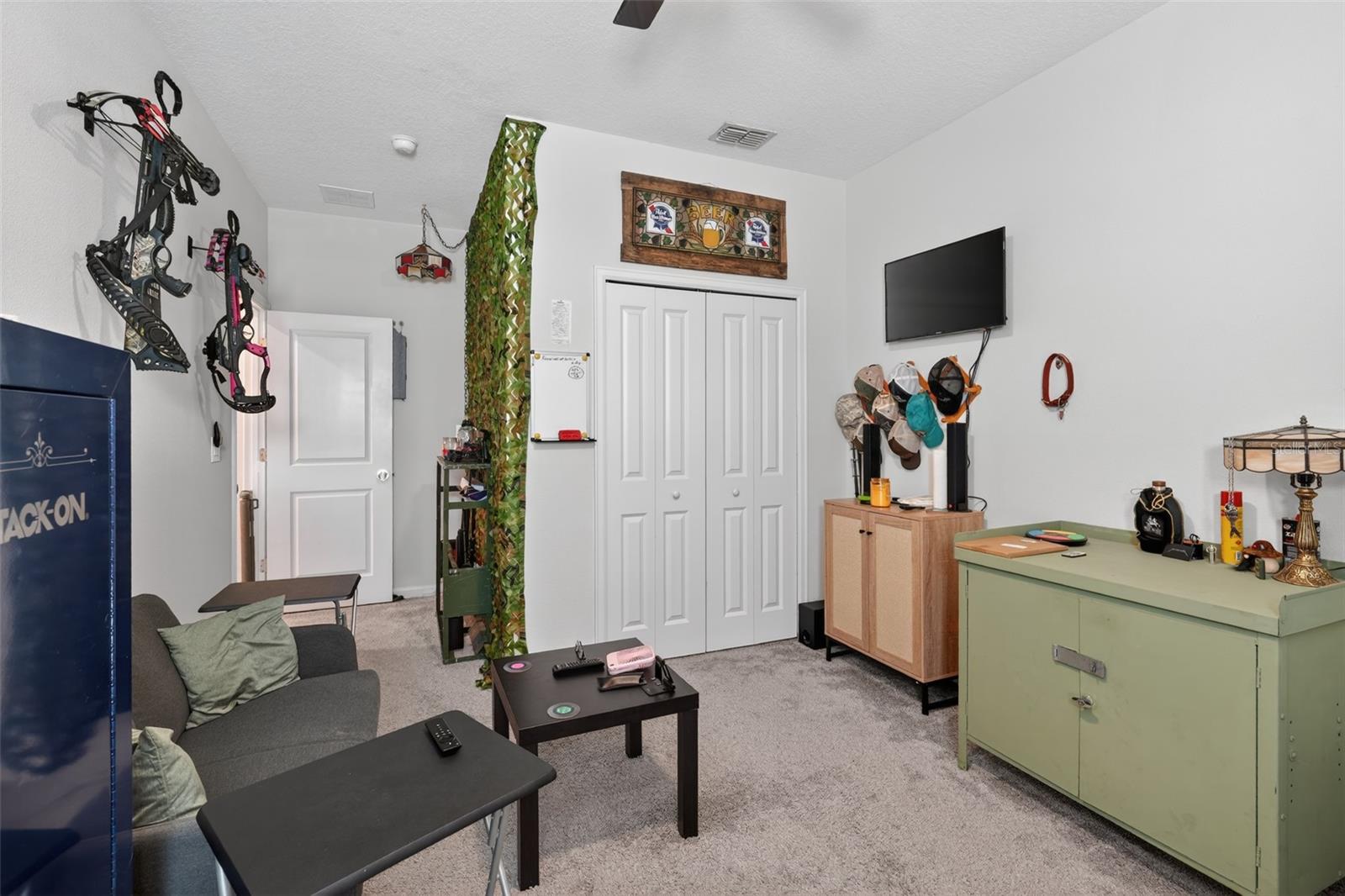 4221 Holstein St Property Photo 23