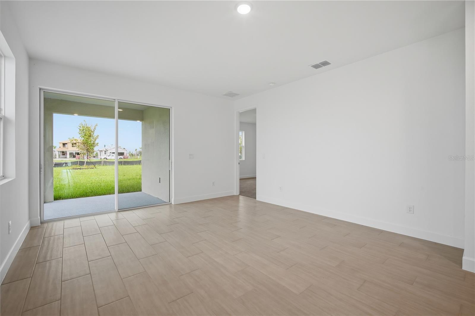 5141 Spring Maiden Cir Property Photo 23