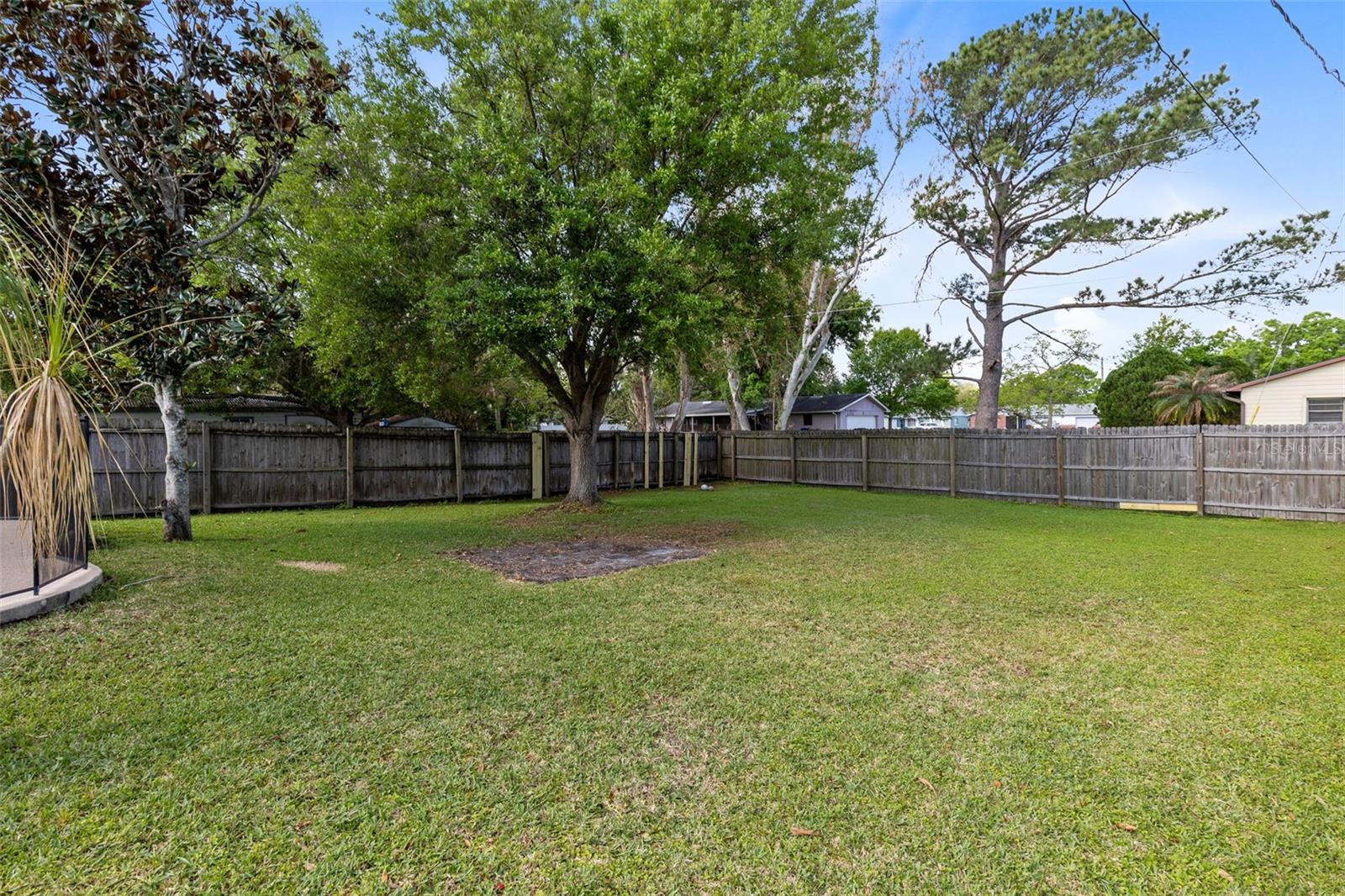 118 Georgia Ave Property Photo 3