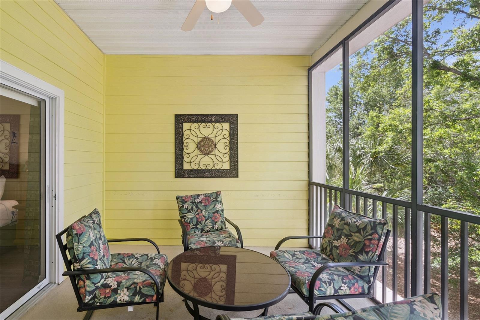 810 Lucaya Loop Property Photo 29