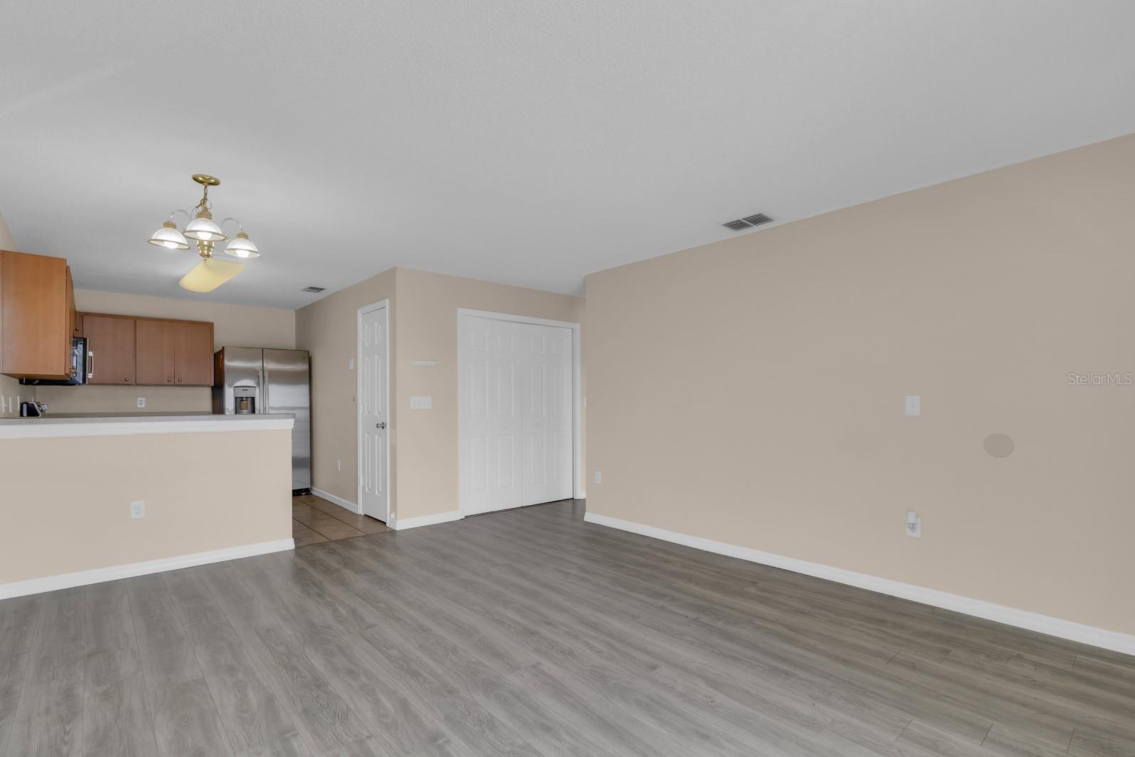 635 Lake Marion Golf Resort Property Photo 5