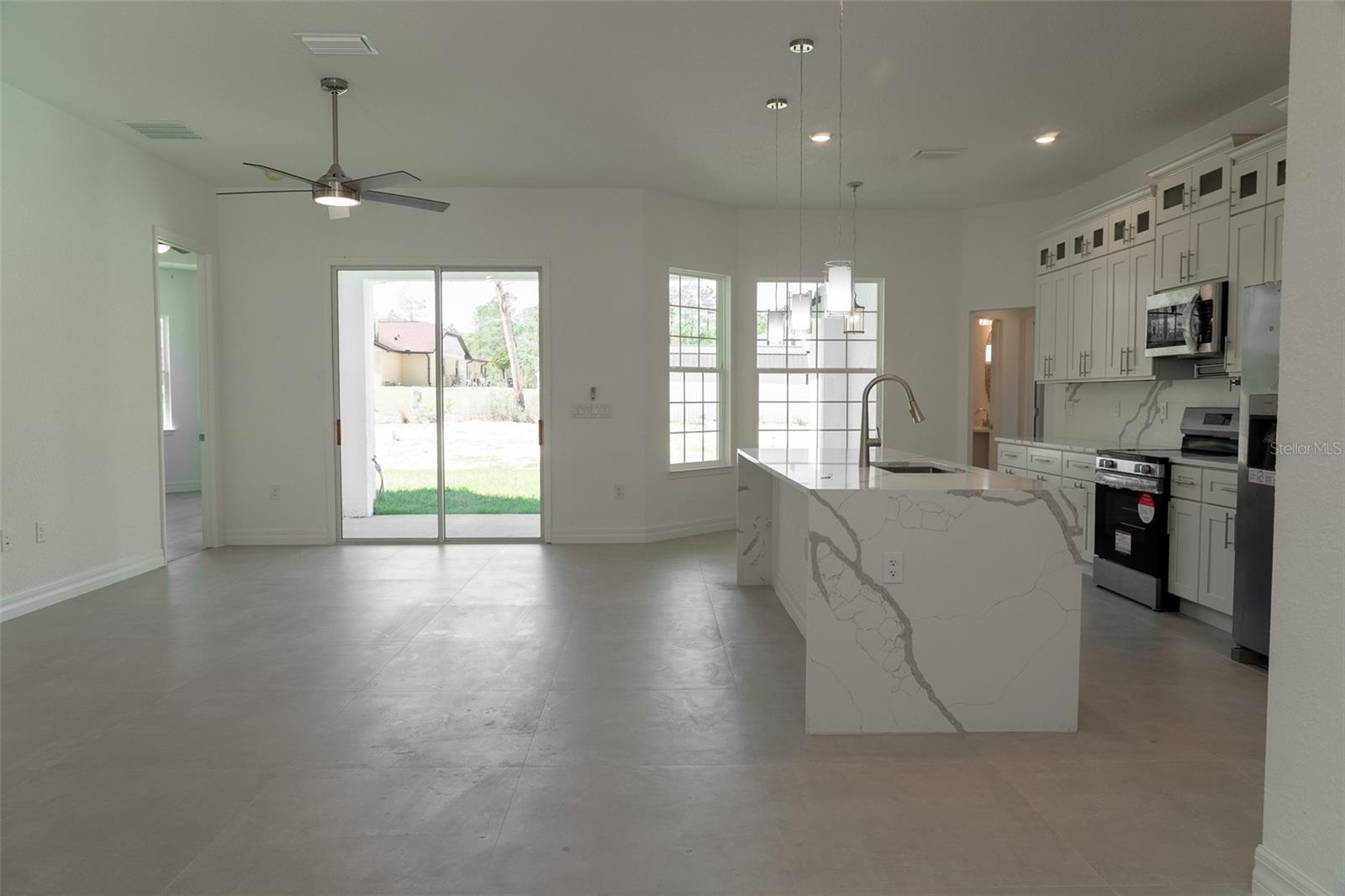 16559 Sw 48th Ter Property Photo 5