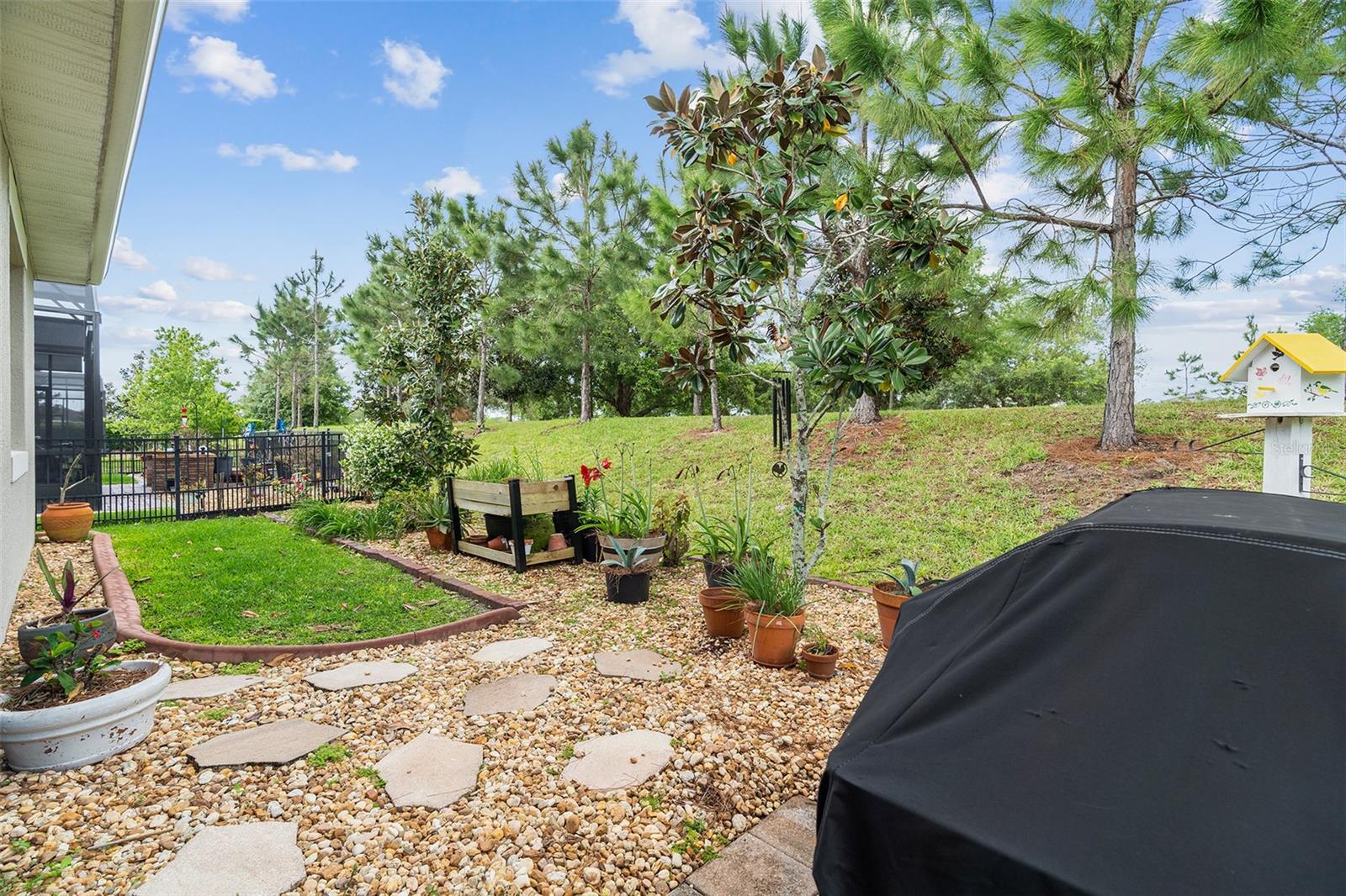 3113 Songbird Cir Property Photo 5
