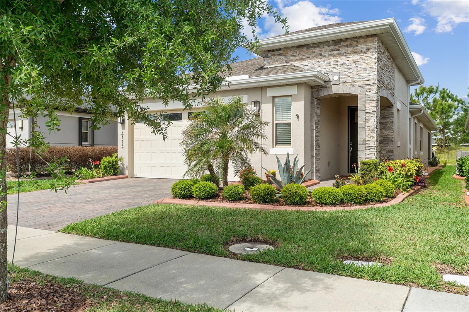 3113 Songbird Cir Property Photo 27