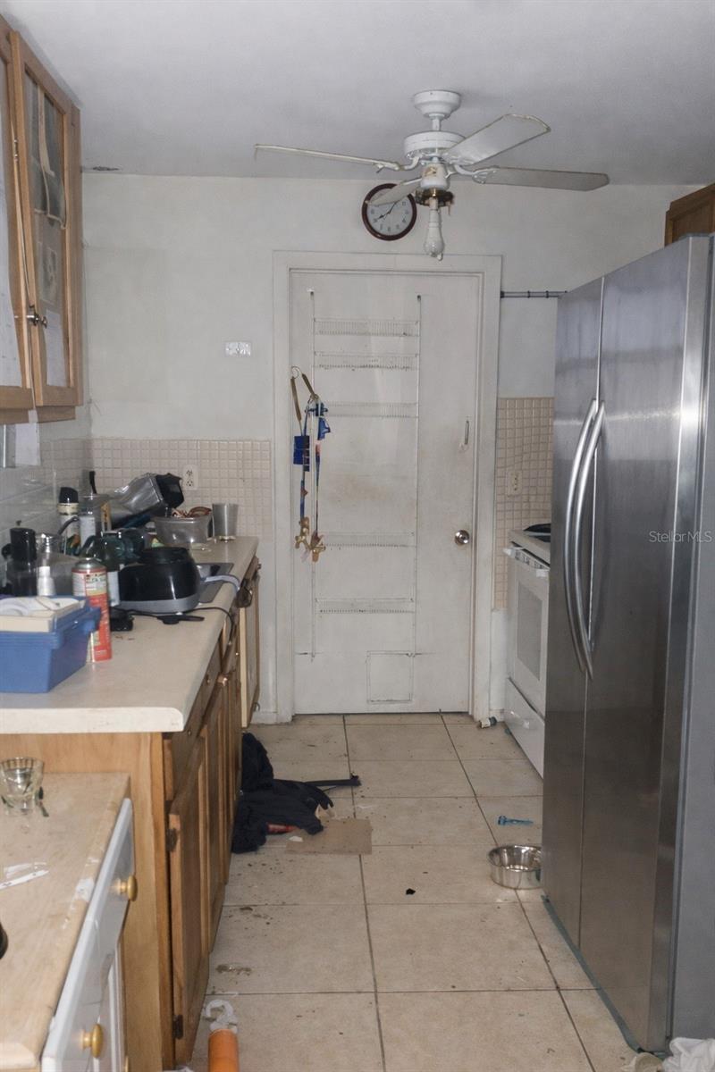 7393 Grand Ave Property Photo 3