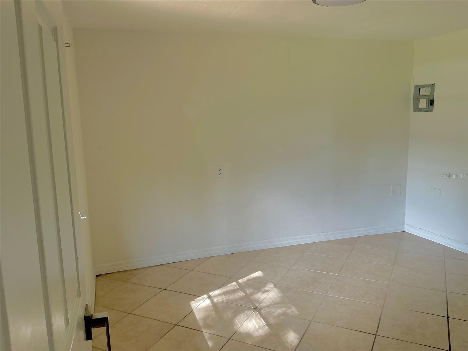 3495 Forest Dr Property Photo 3