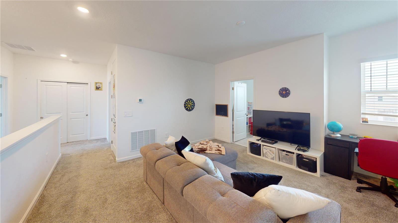 6242 Lakepine St Property Photo 12