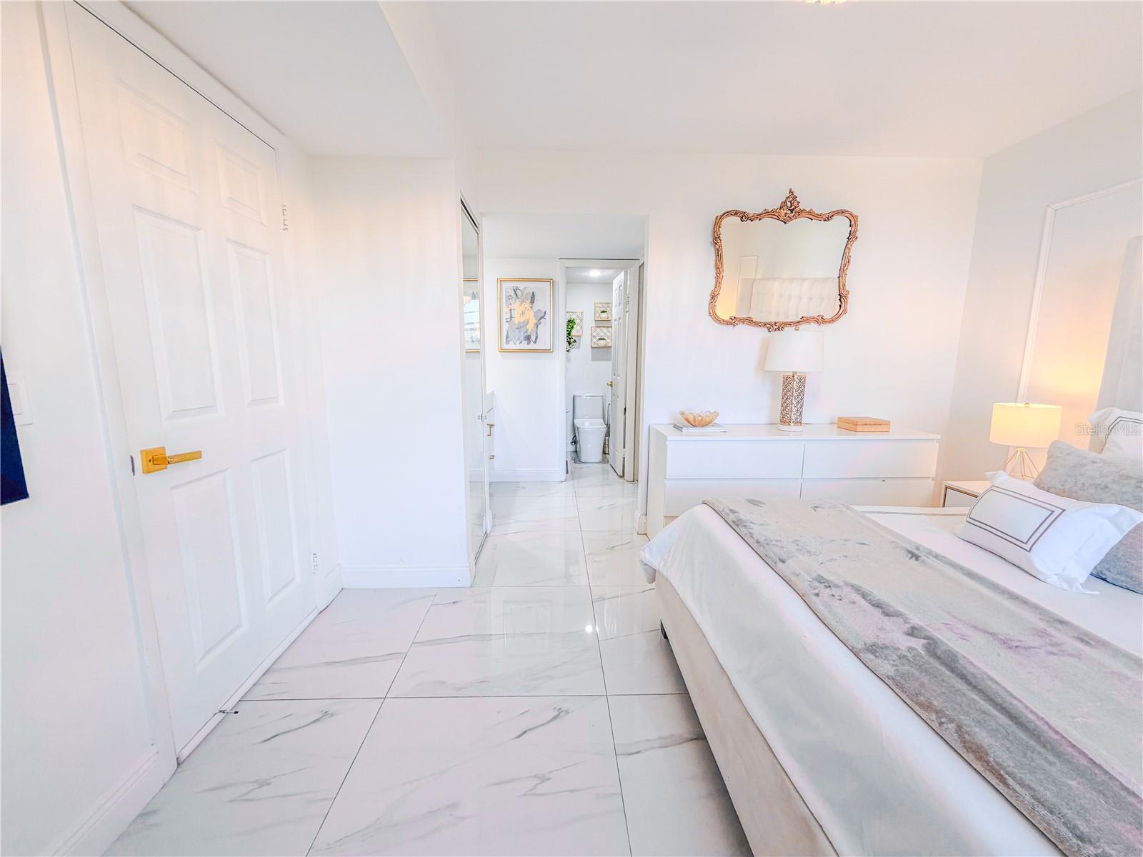 3635 Whitehall Dr #401 Property Photo 17