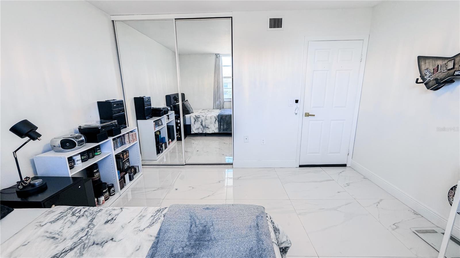 3635 Whitehall Dr #401 Property Photo 28