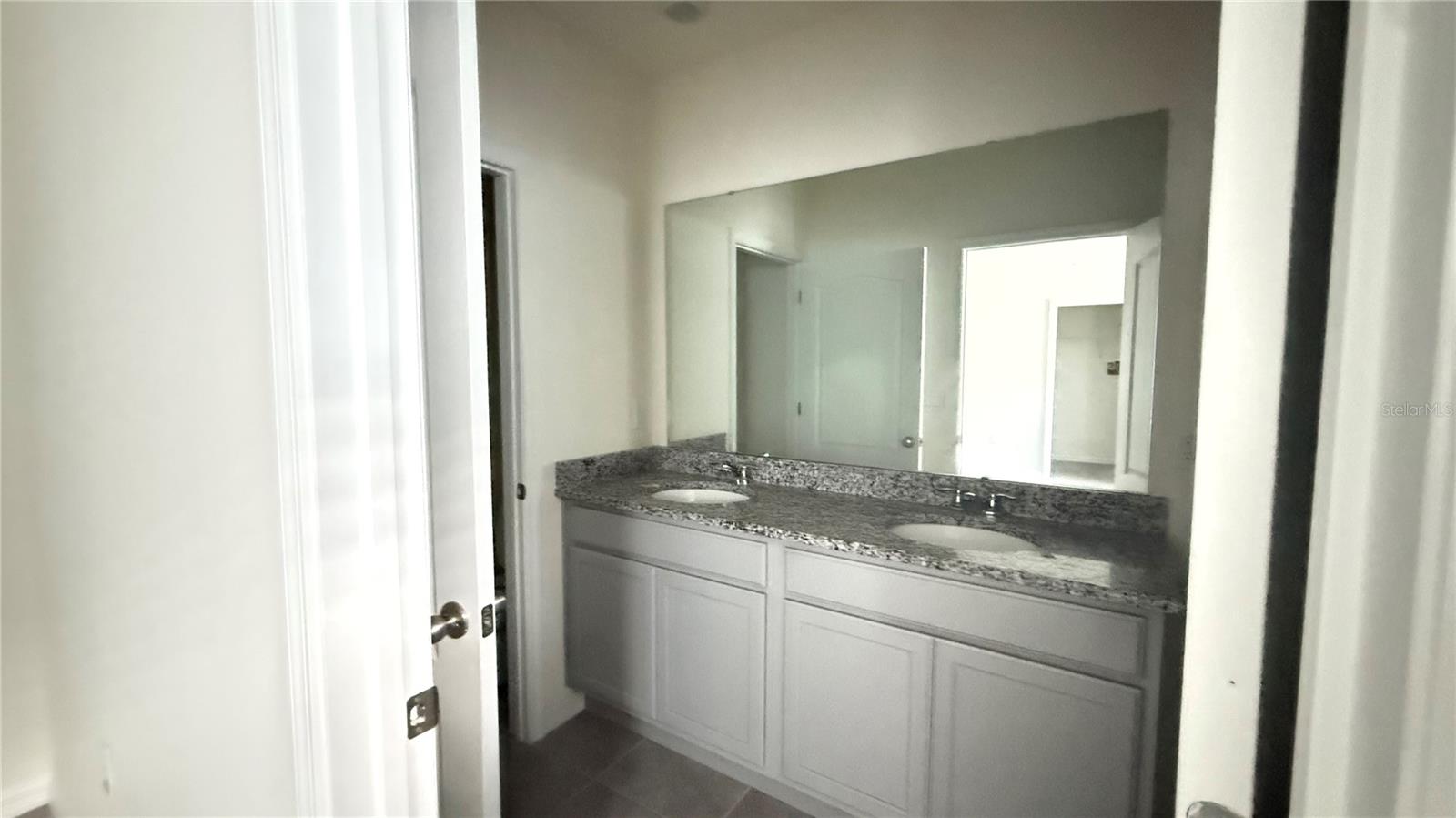 3732 Giorgio Dr Property Photo 10