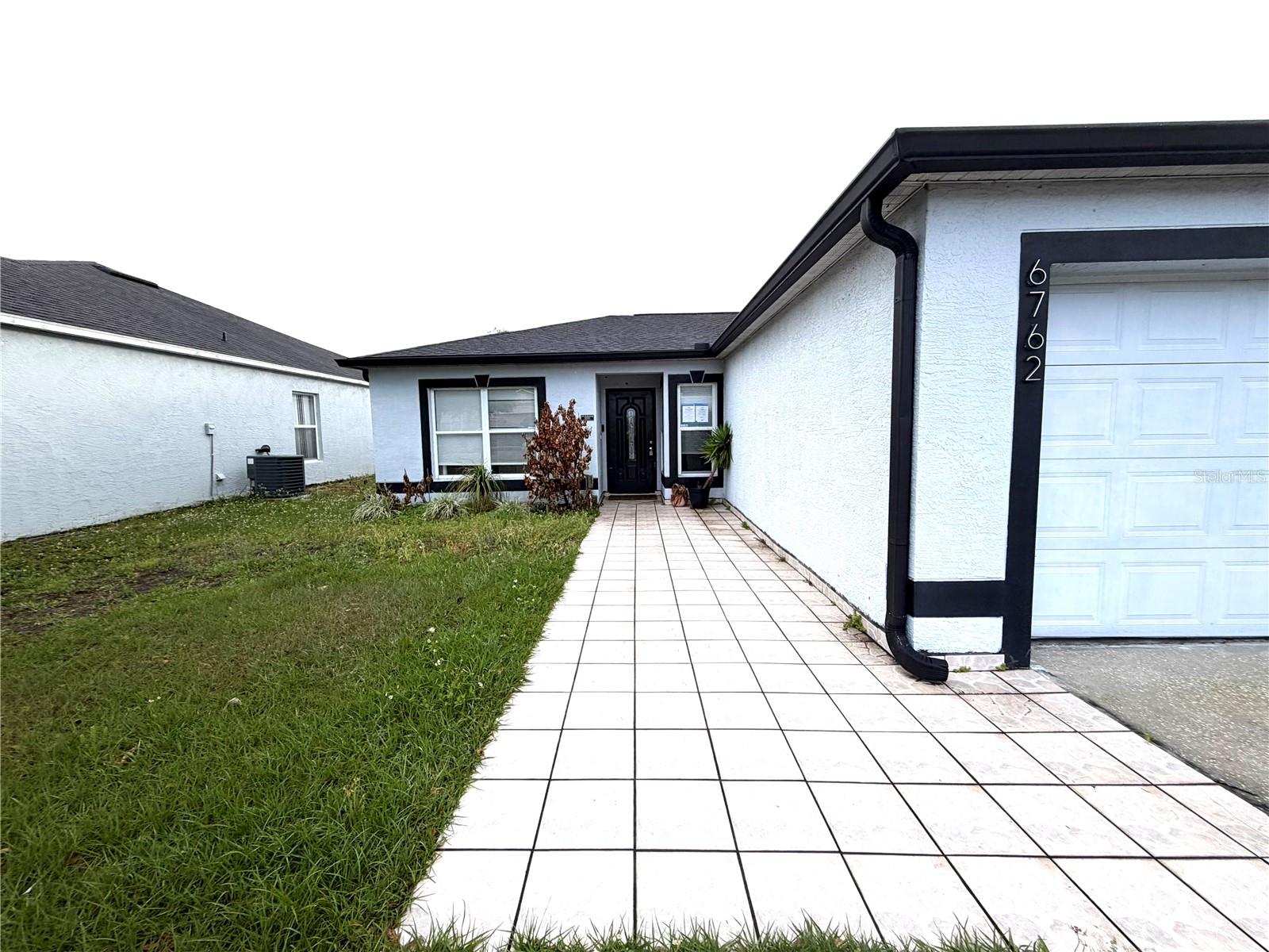 6762 POMEROY CIR Property Photo 1
