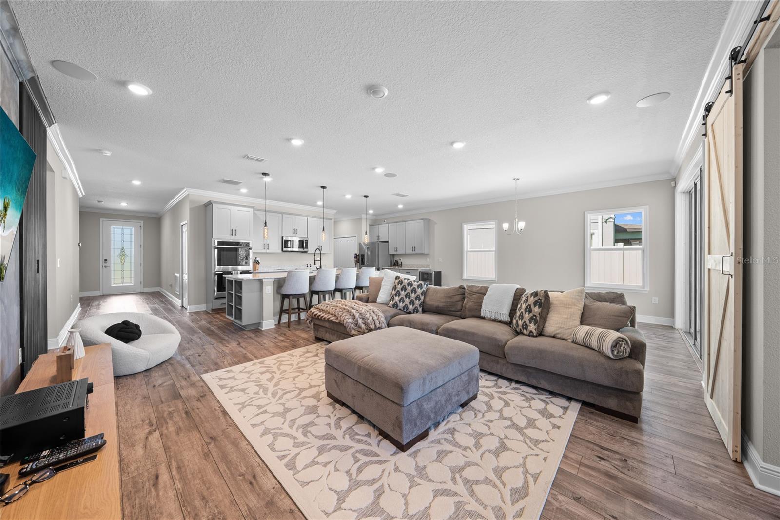 31041 Jazz Leaf Pl Property Photo 17