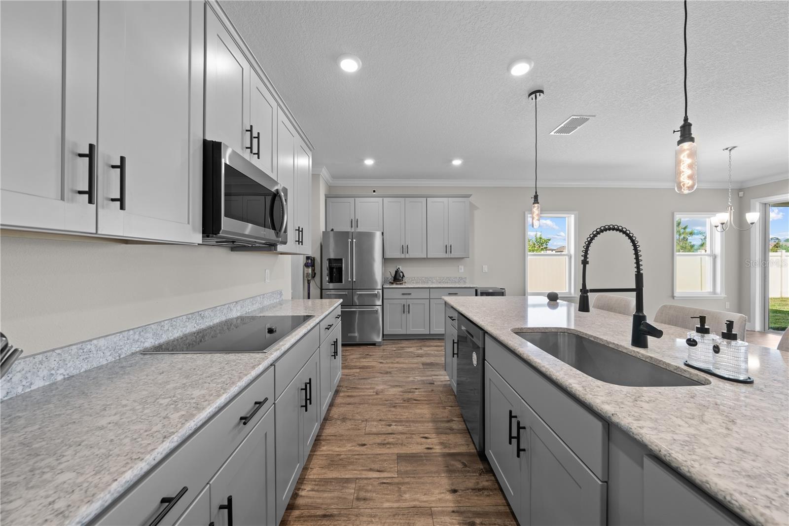 31041 Jazz Leaf Pl Property Photo 20