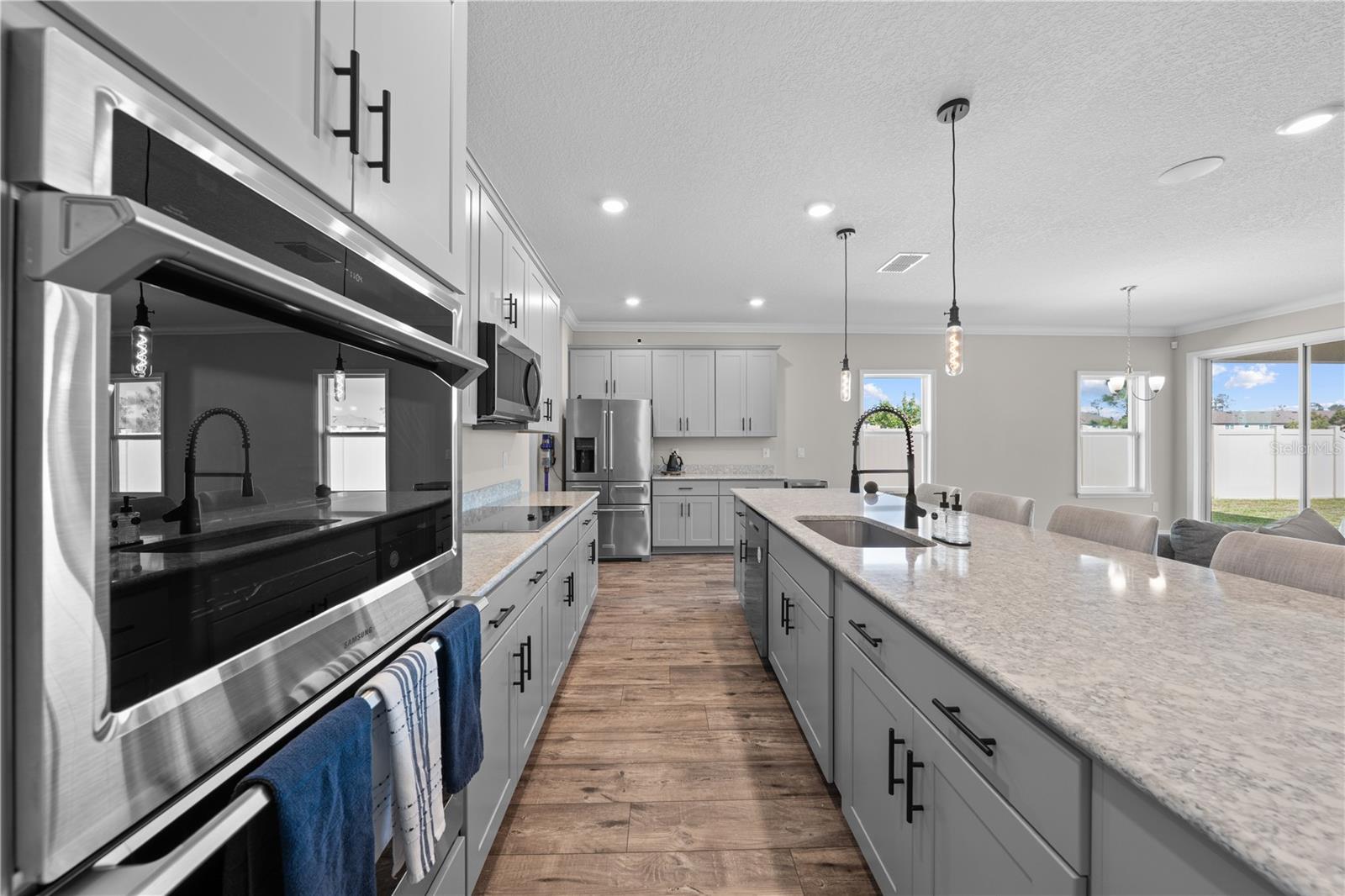 31041 Jazz Leaf Pl Property Photo 21