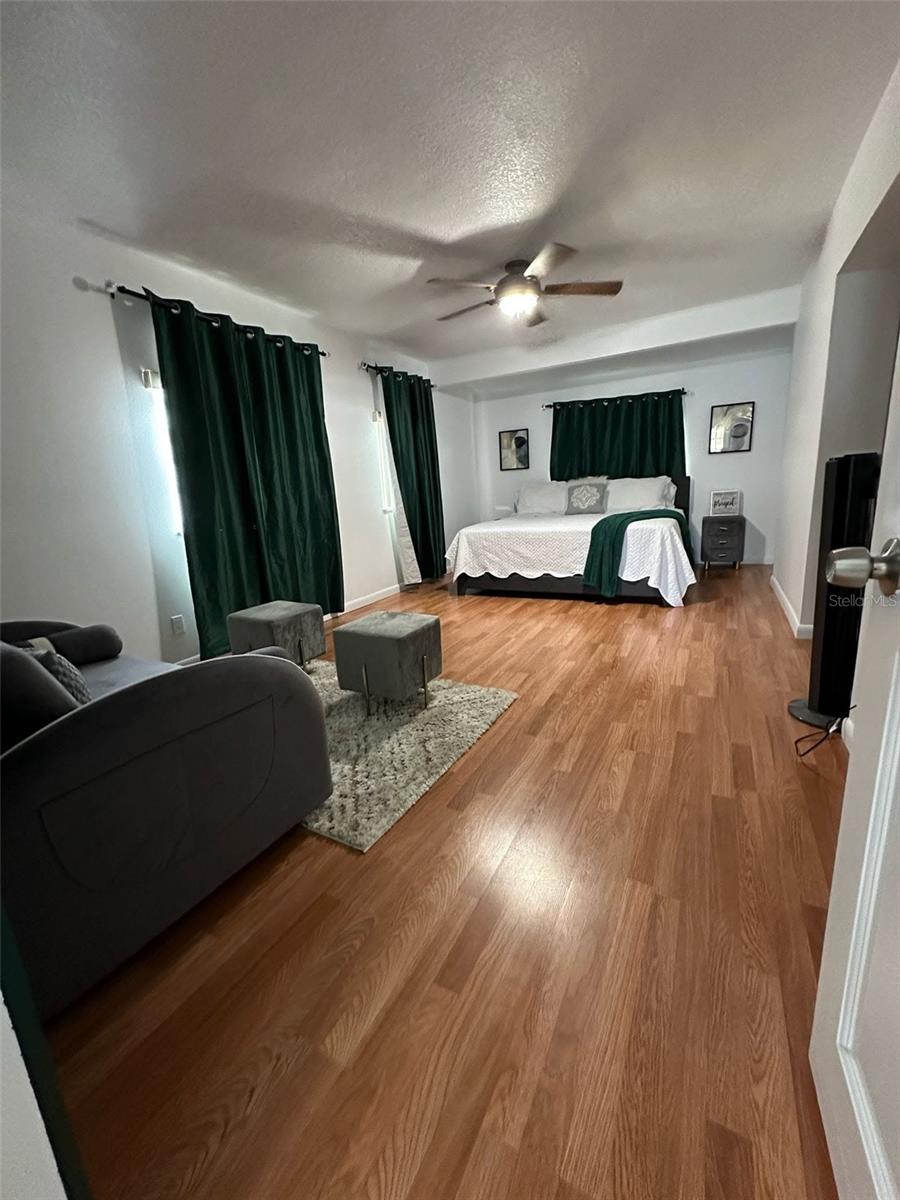 1211 Lehigh St Property Photo 14